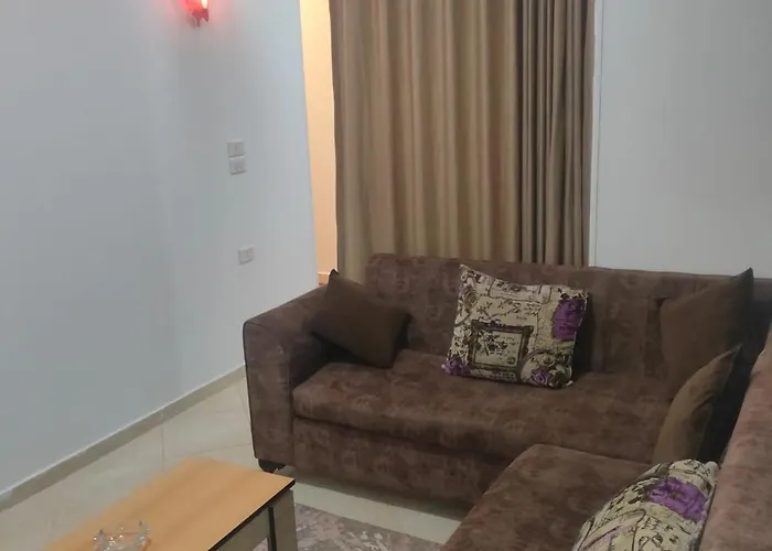 Oscar Luxury Free Wifi 15 Gurdaka