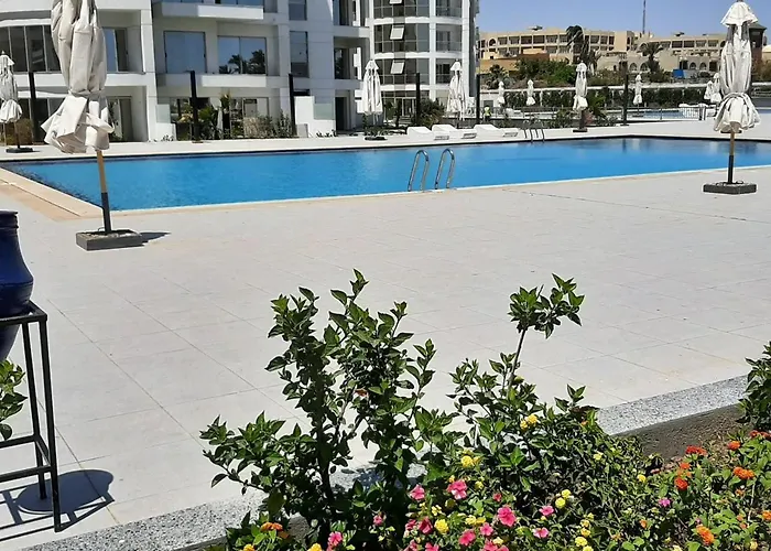 Oscar Luxury Free Wifi 15 Gurdaka